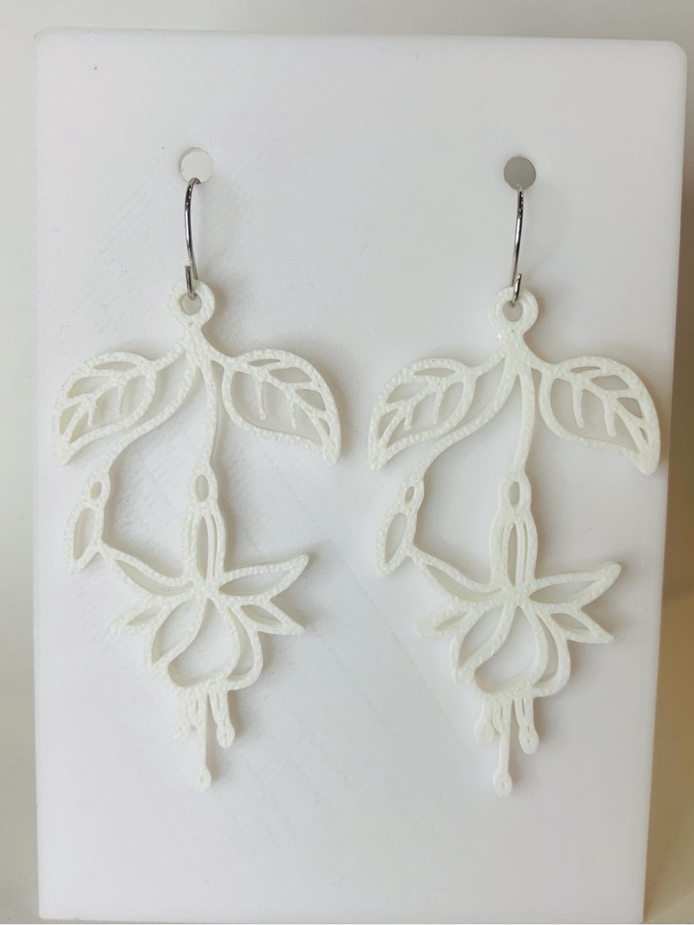 White Floral Cutout Drop Earrings - Women Jewelry